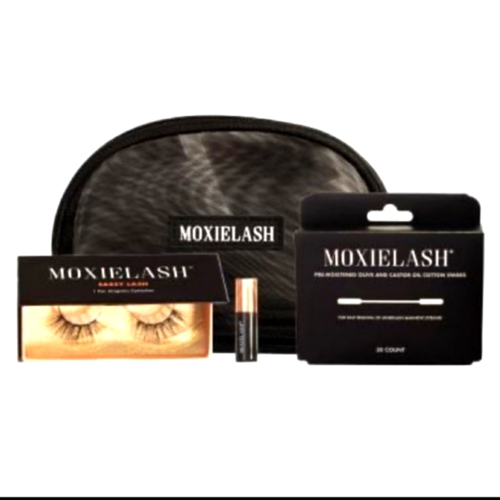 🆕🎊Host Pick 🎊Moxie Lash Kit